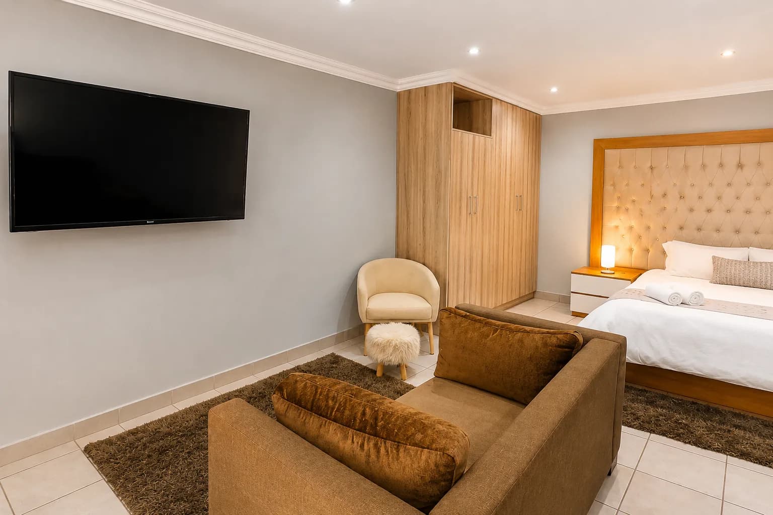 Luxury Self-Catering Unit view 7