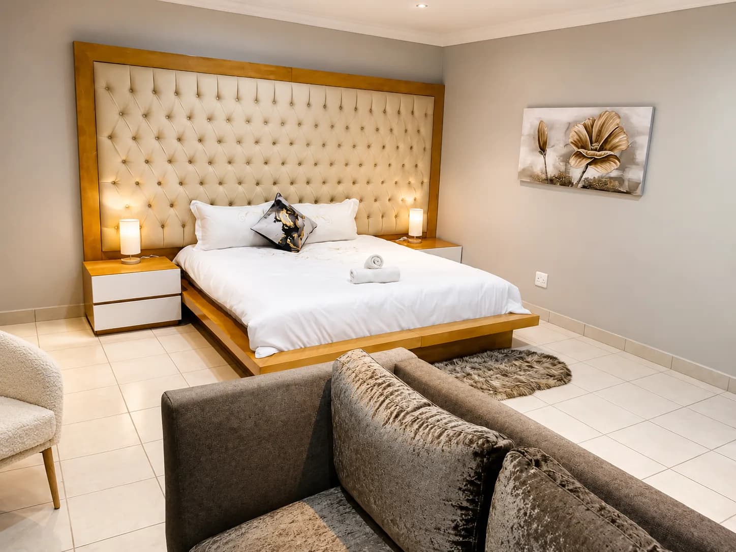 Luxury Self-Catering Unit view 4